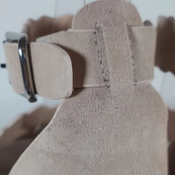 Marc Fisher HAYO Blush Pink Suede Cork Heel Wedges Scalloped Detail Size 11 - Picture 5 of 11